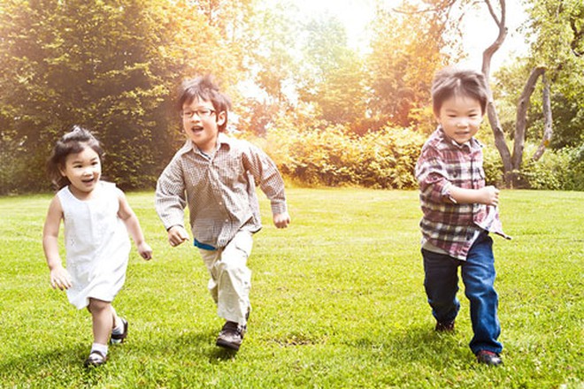 Những lưu ý khi chăm sóc trẻ mùa nắng nóng