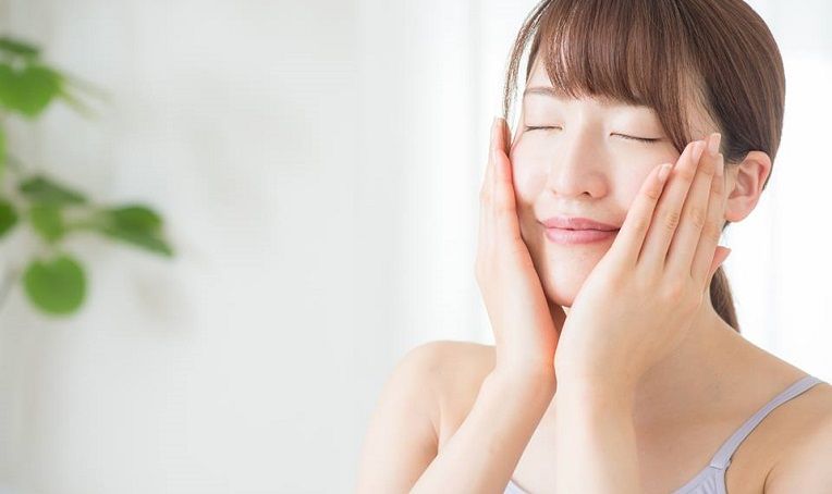 Duy trì thói quen skincare suốt năm để có làn da khỏe đẹp